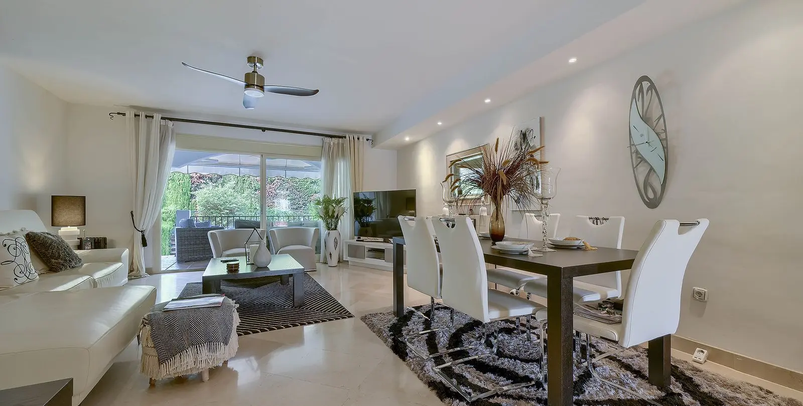 Sale of townhouse in Nueva Andalucía 14