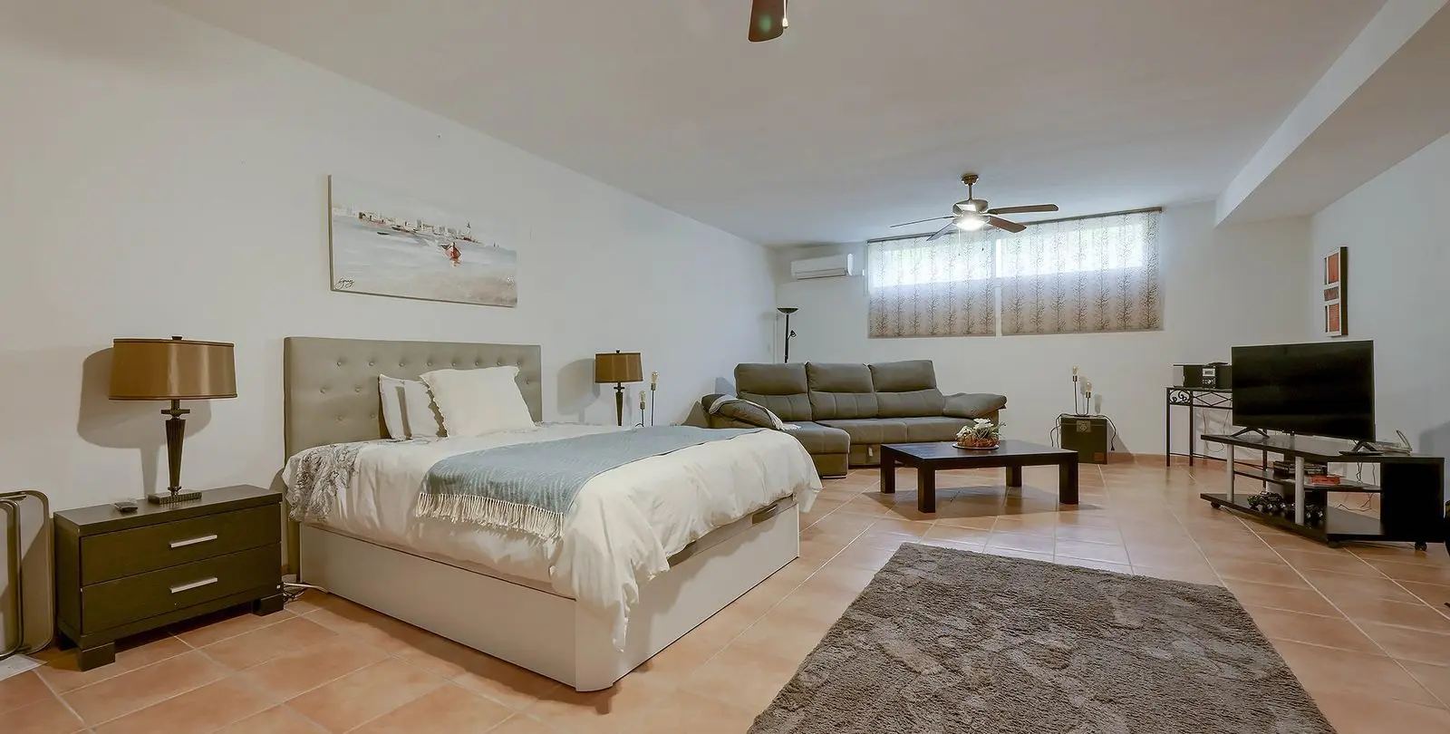 Sale of townhouse in Nueva Andalucía 17