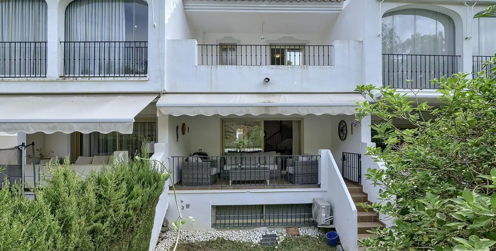 Sale of townhouse in Nueva Andalucía 19
