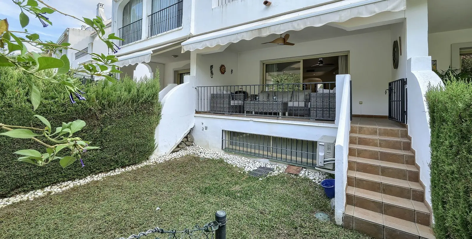 Sale of townhouse in Nueva Andalucía 21