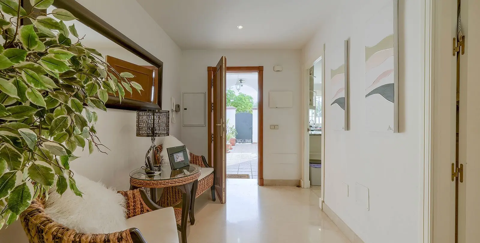 Sale of townhouse in Nueva Andalucía 26