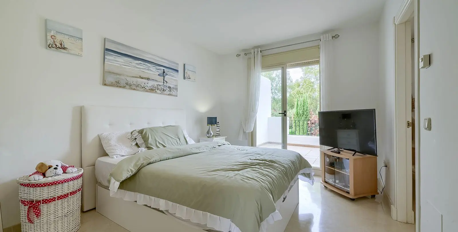 Sale of townhouse in Nueva Andalucía 30
