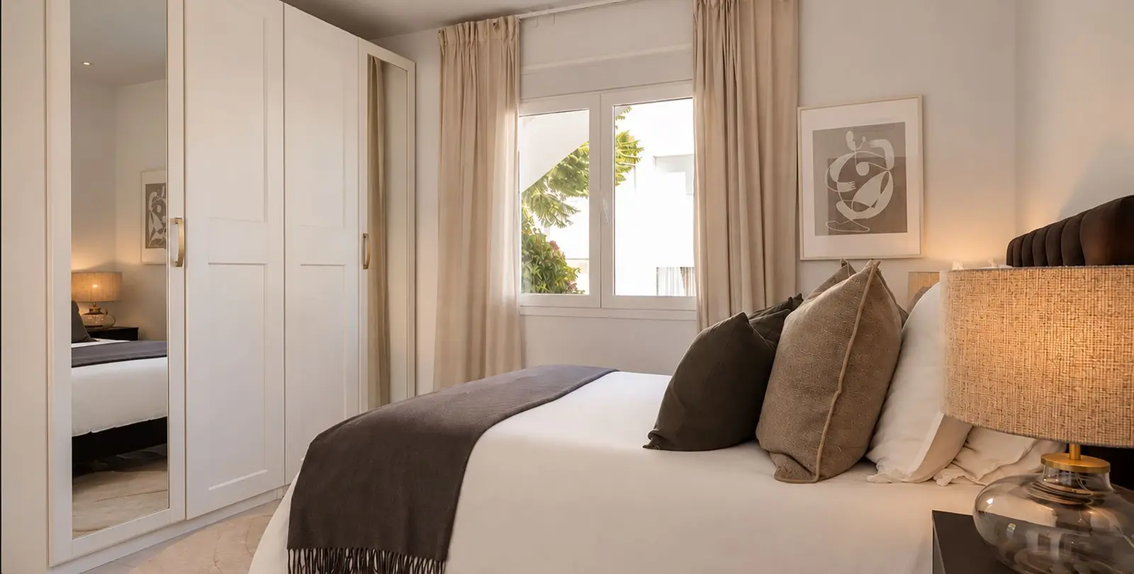 Sale of middle floor apartment in Nueva Andalucía 17