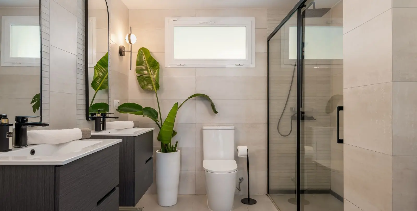 Sale of middle floor apartment in Nueva Andalucía 19
