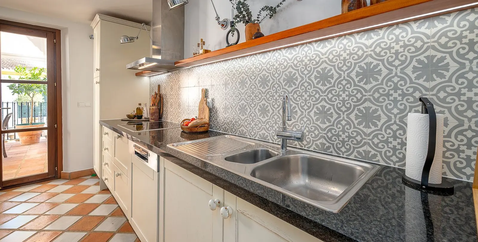 Sale of townhouse in Mijas Costa 12