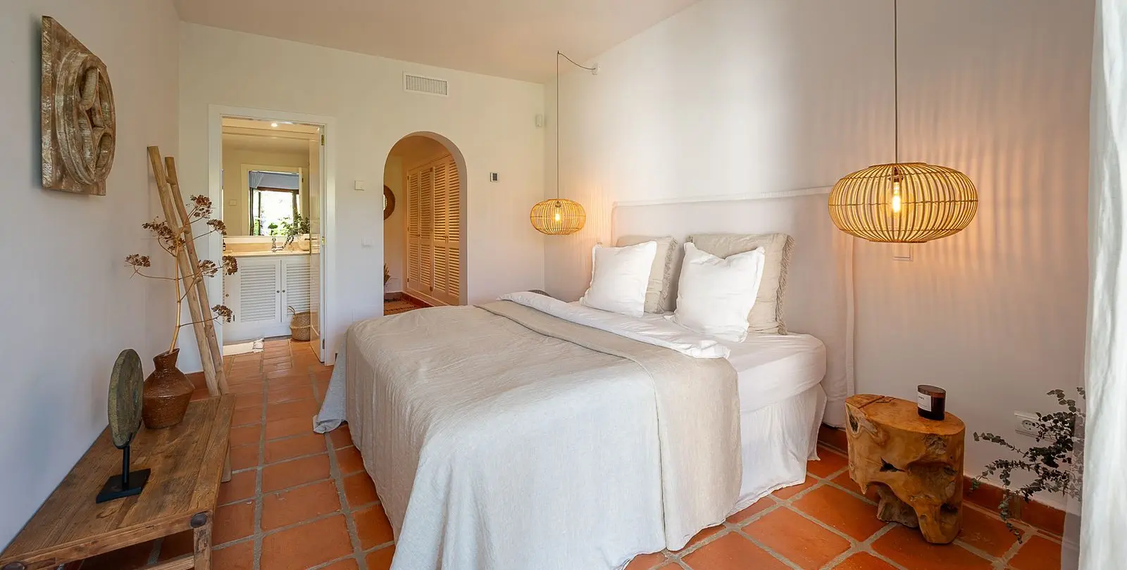 Sale of townhouse in Mijas Costa 36