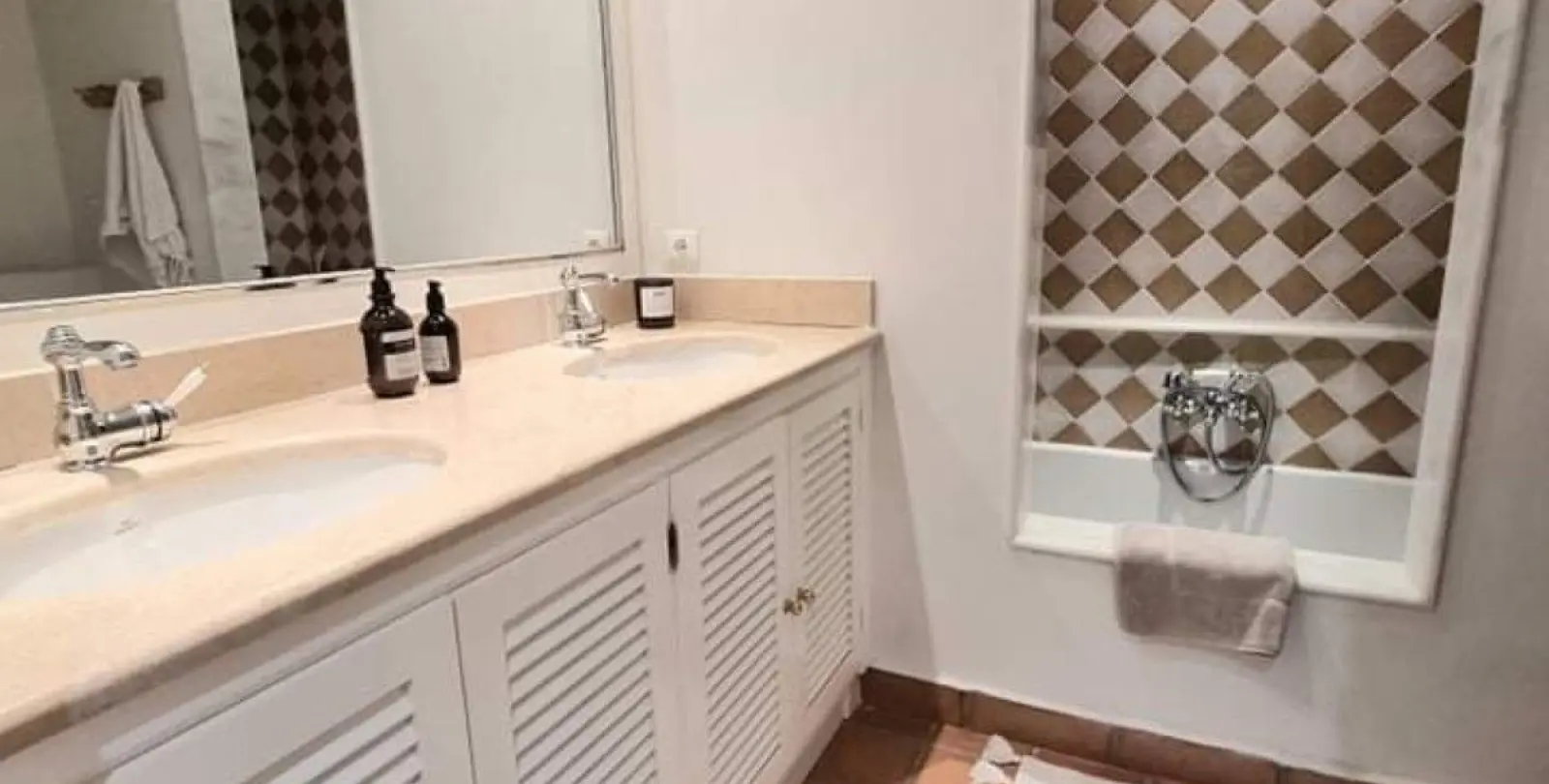 Sale of townhouse in Mijas Costa 55