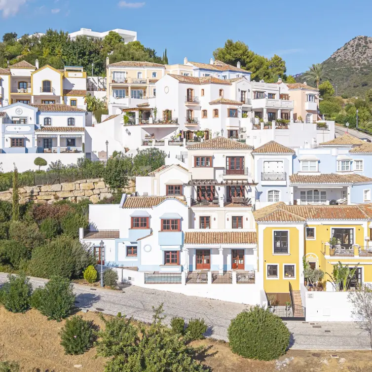 Sale of townhouse in Benahavís