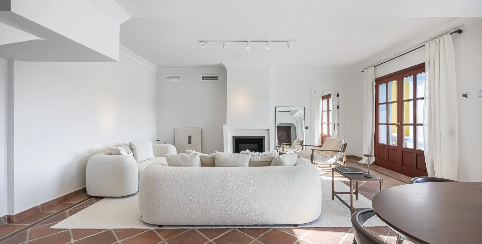 Sale of townhouse in Benahavís 13