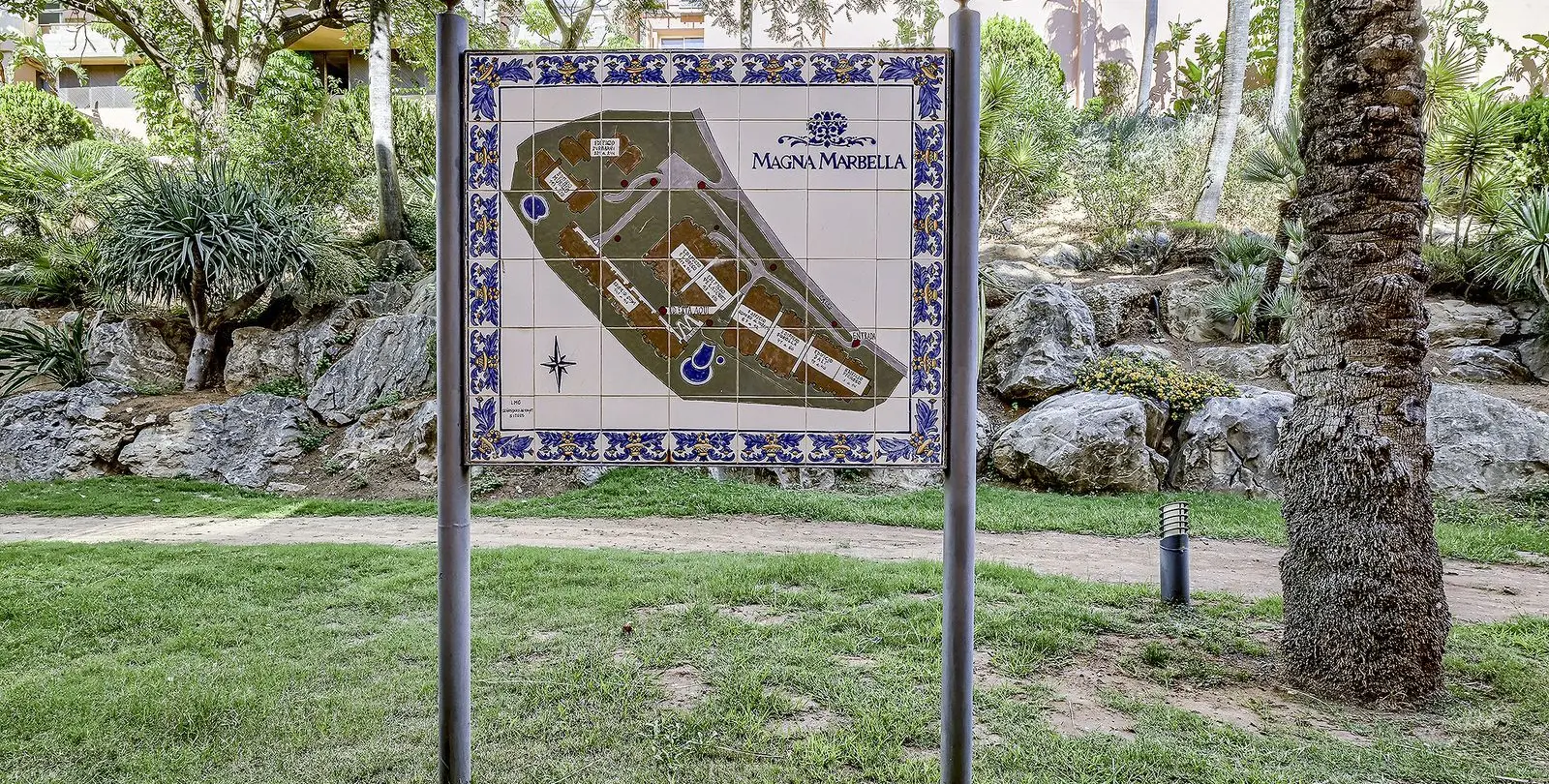 Sale of middle floor apartment in Nueva Andalucía 24