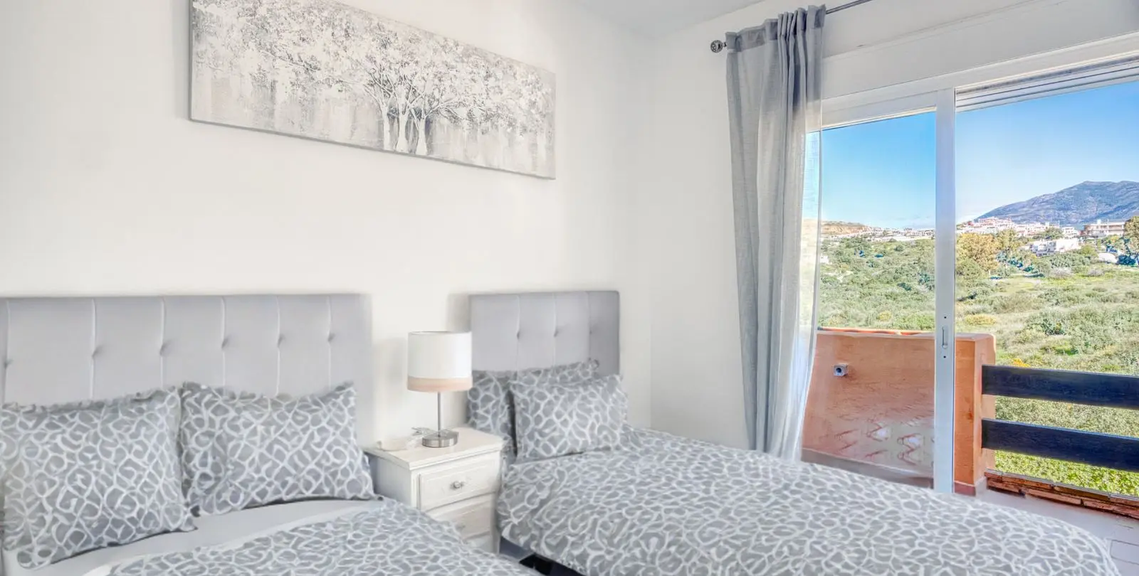 Sale of townhouse in Benahavís 13