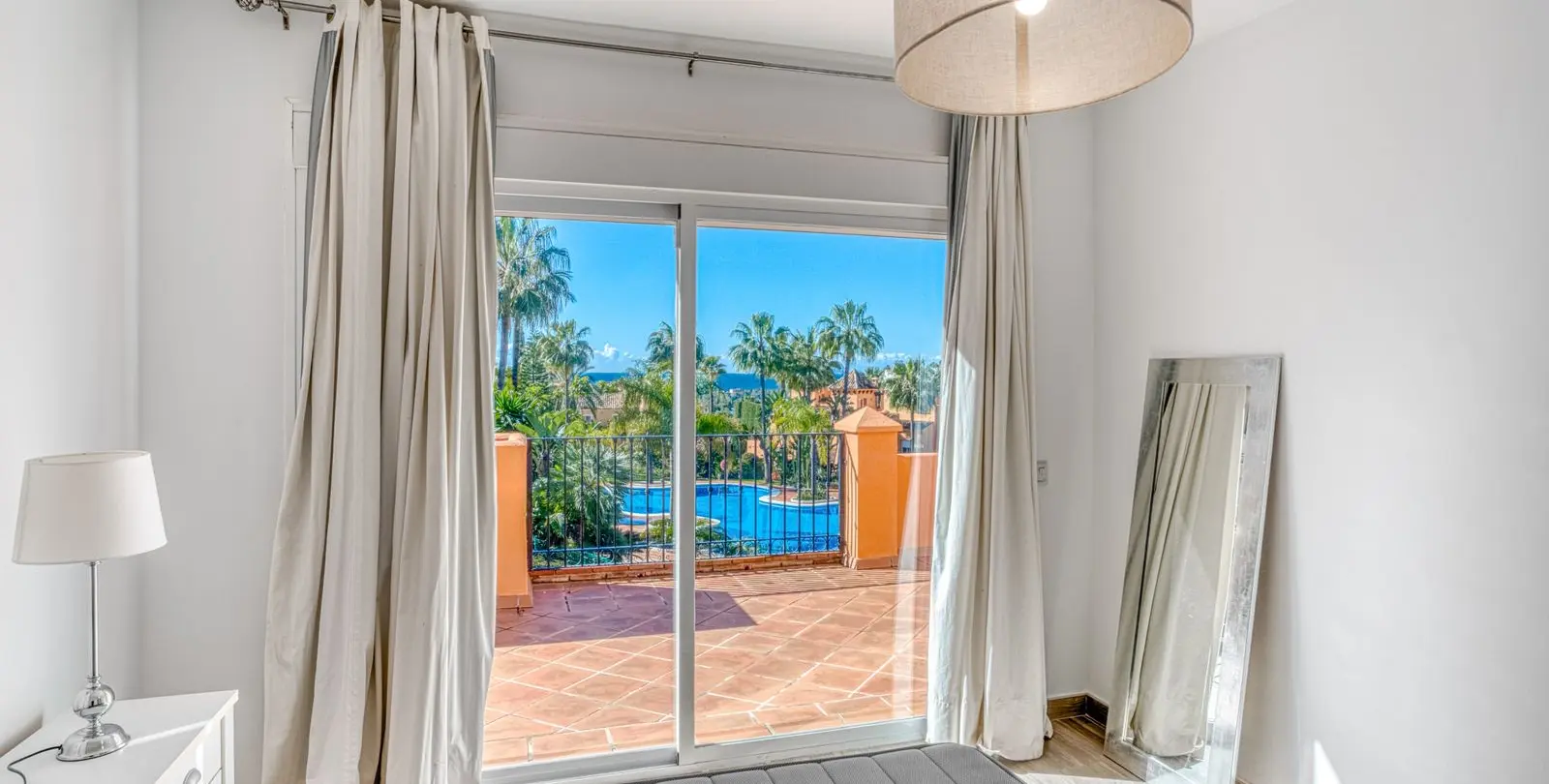 Sale of townhouse in Benahavís 17