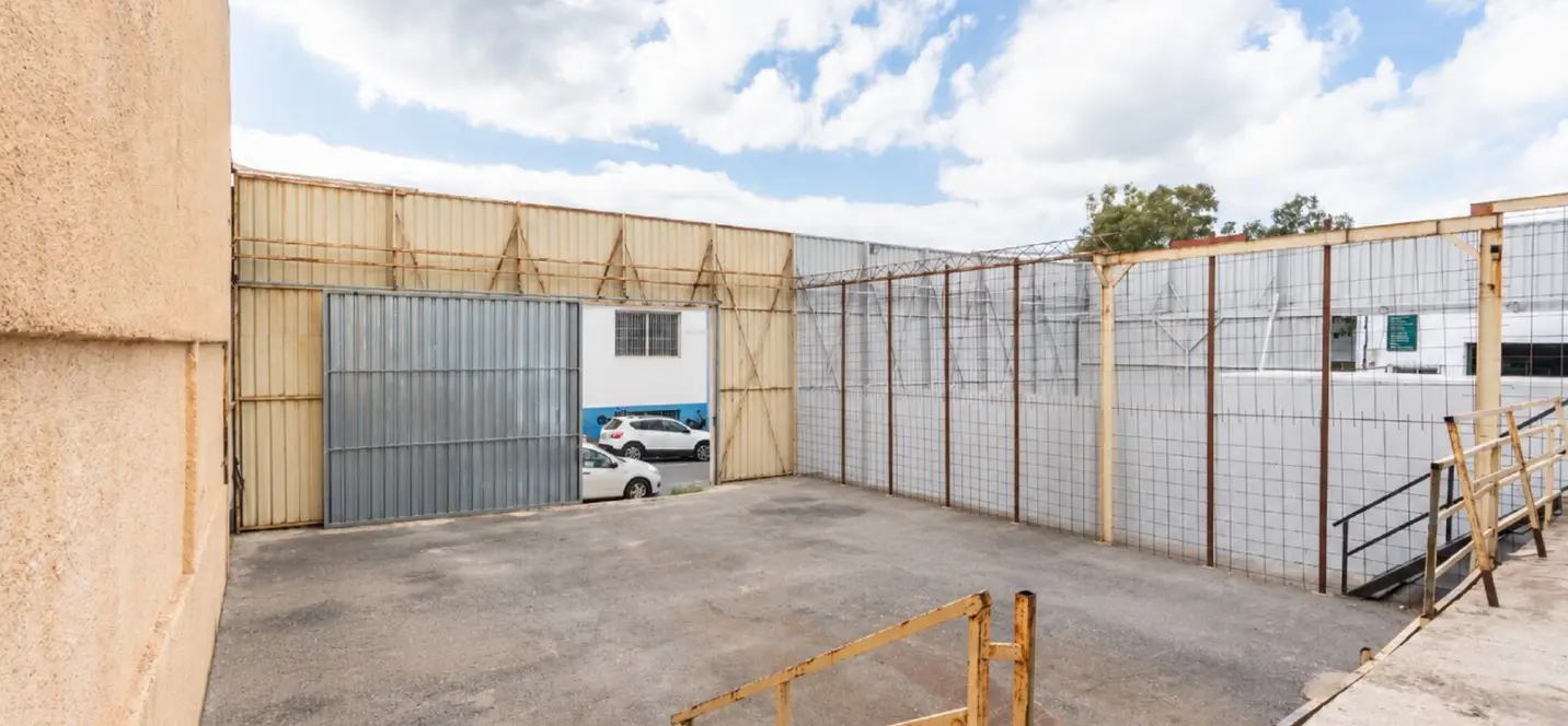 Продажа складского помещения в Marbella 4