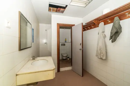 Image 7 thumb