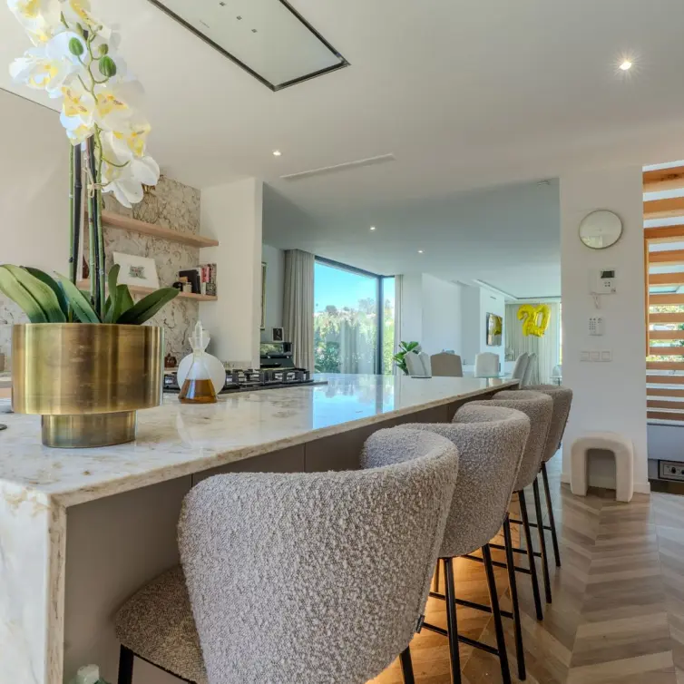 Venta de villa independiente en Estepona
