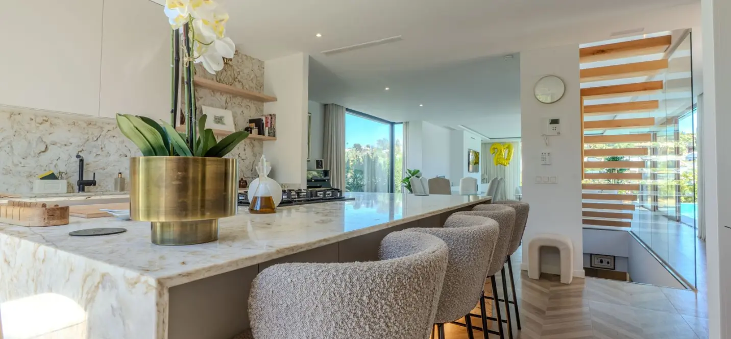 Venta de villa independiente en Estepona 3