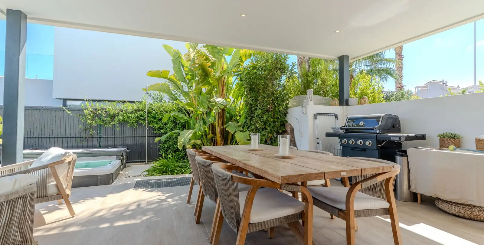 Venta de villa independiente en Estepona 8