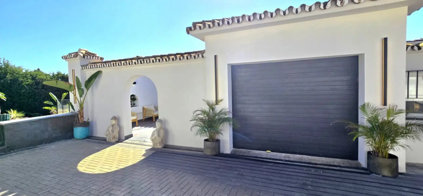 Venta de villa independiente en El Chaparral 0