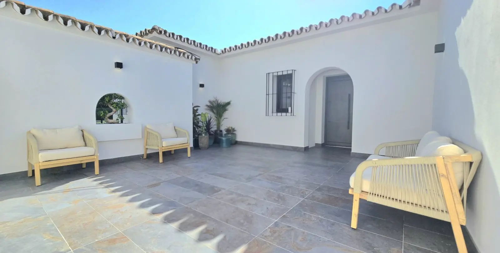 Venta de villa independiente en El Chaparral 2