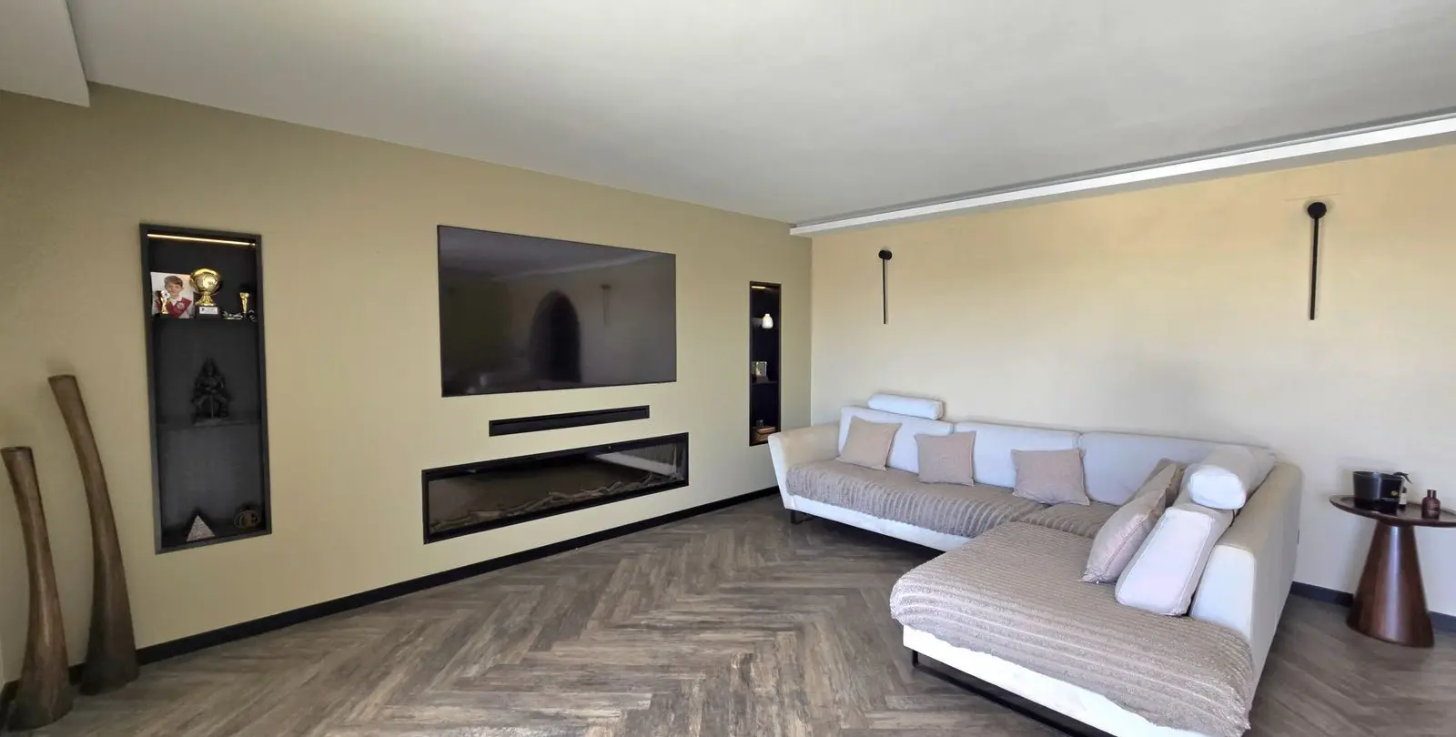 Venta de villa independiente en El Chaparral 4