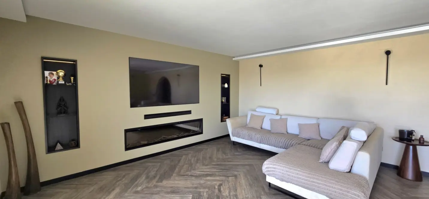 Venta de villa independiente en El Chaparral 3