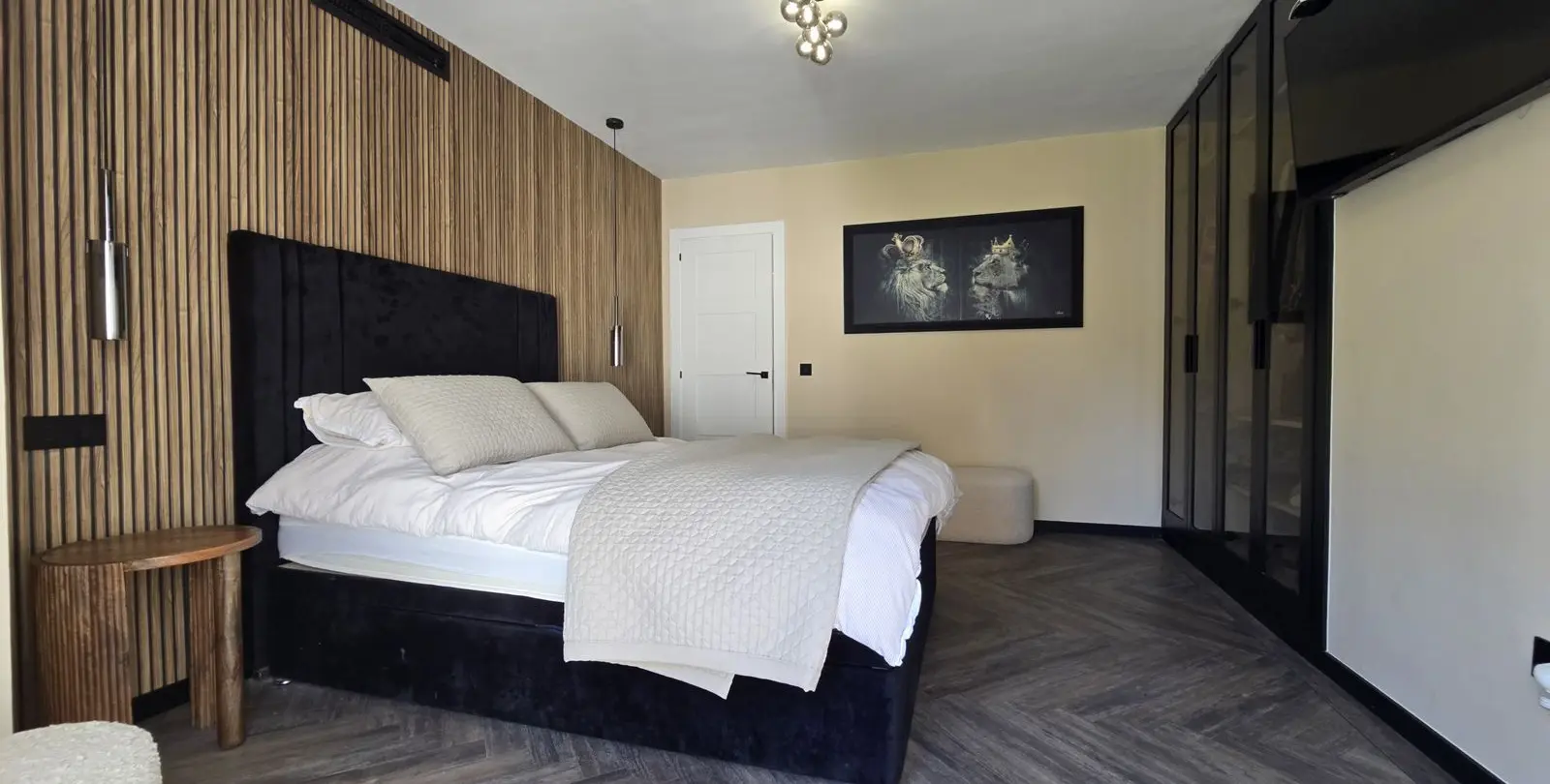 Venta de villa independiente en El Chaparral 16