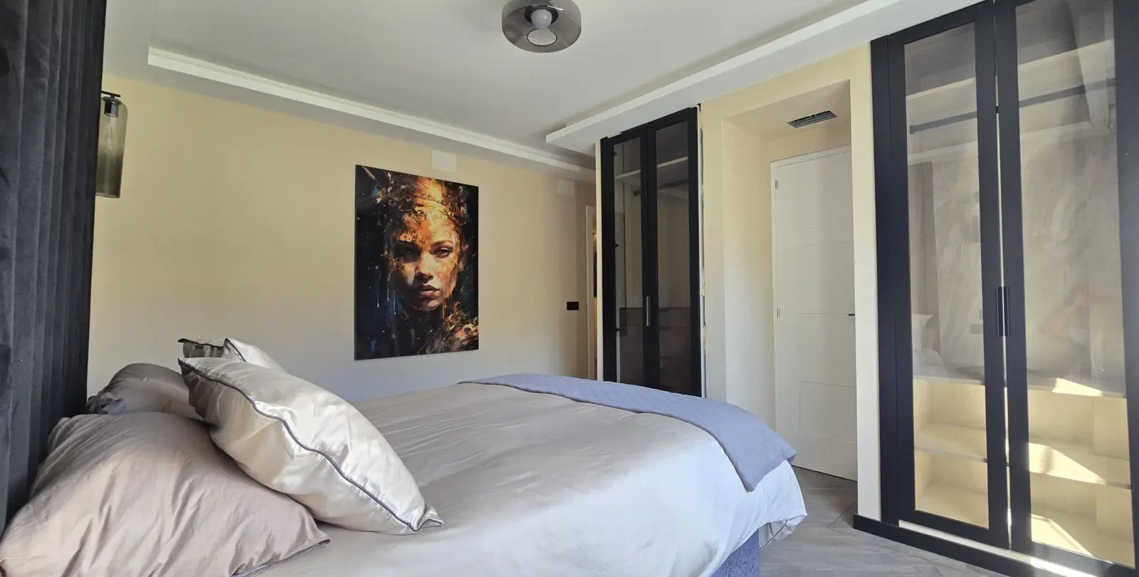 Venta de villa independiente en El Chaparral 22
