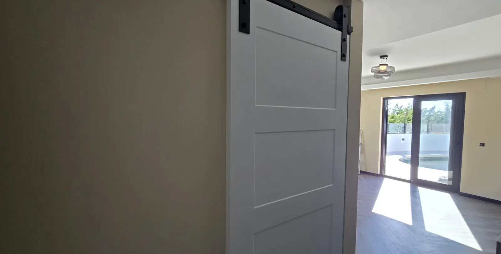 Venta de villa independiente en El Chaparral 24
