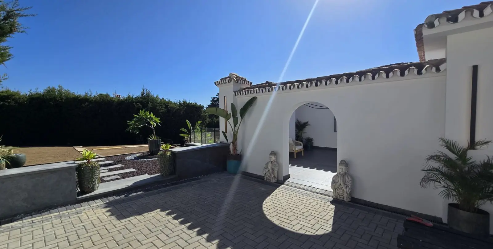 Venta de villa independiente en El Chaparral 29