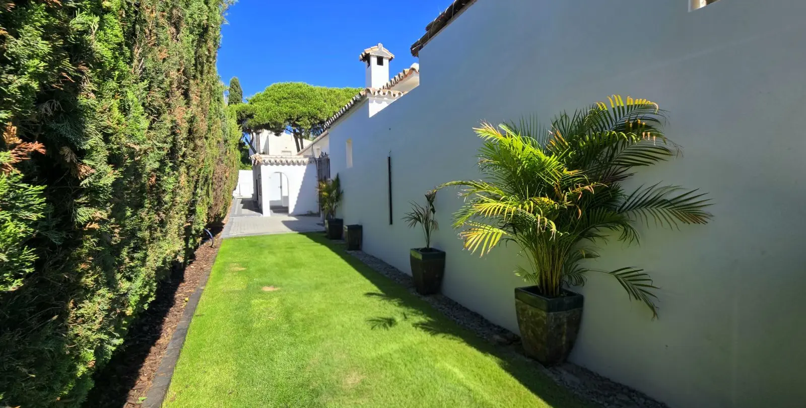 Venta de villa independiente en El Chaparral 43