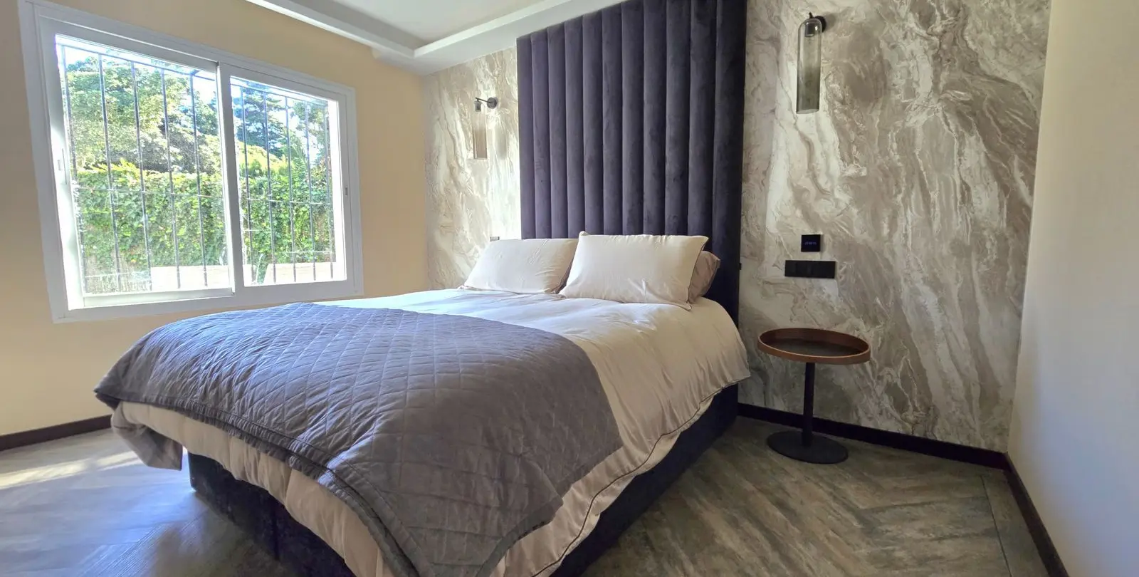 Venta de villa independiente en El Chaparral 106