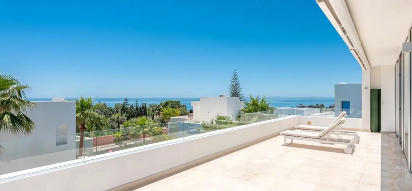 Venta de villa independiente en Río Real 1