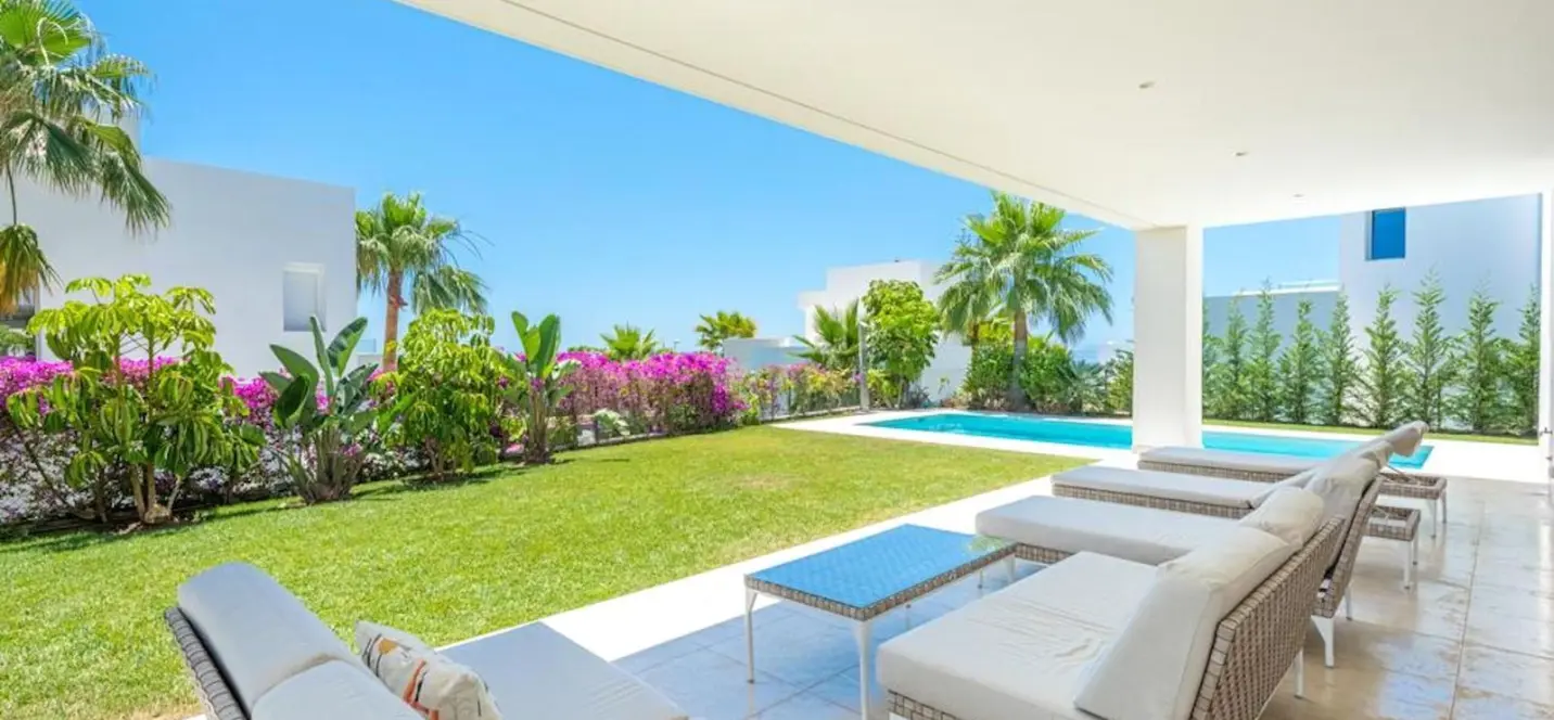 Venta de villa independiente en Río Real 4