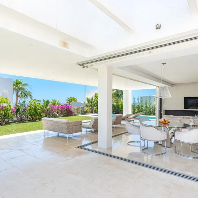 Venta de villa independiente en Río Real