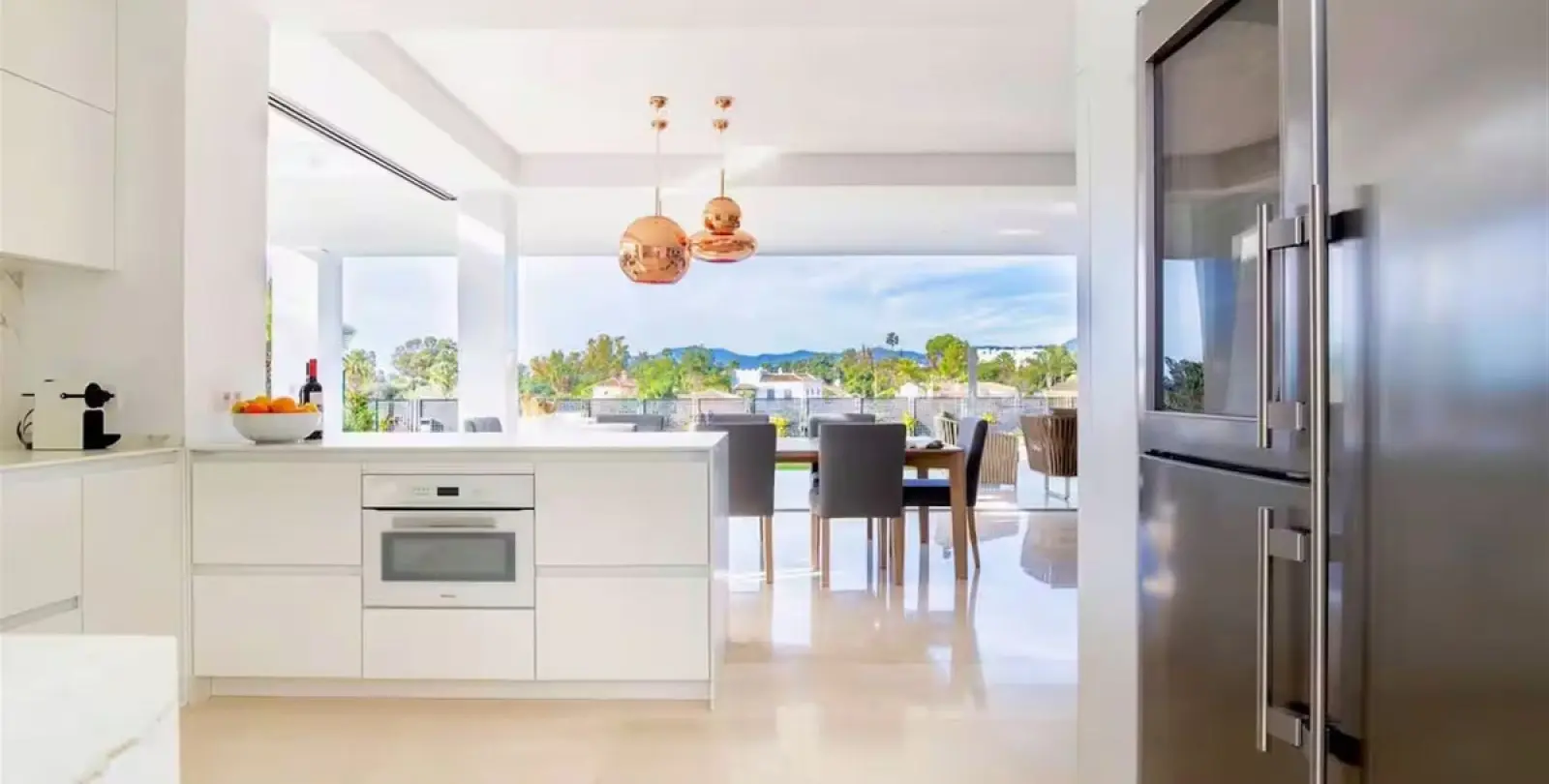 Short-term rent of detached villa in Río Real 5