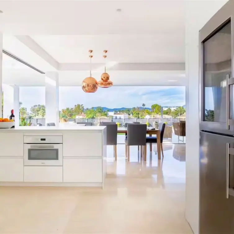 Short-term rent of detached villa in Río Real
