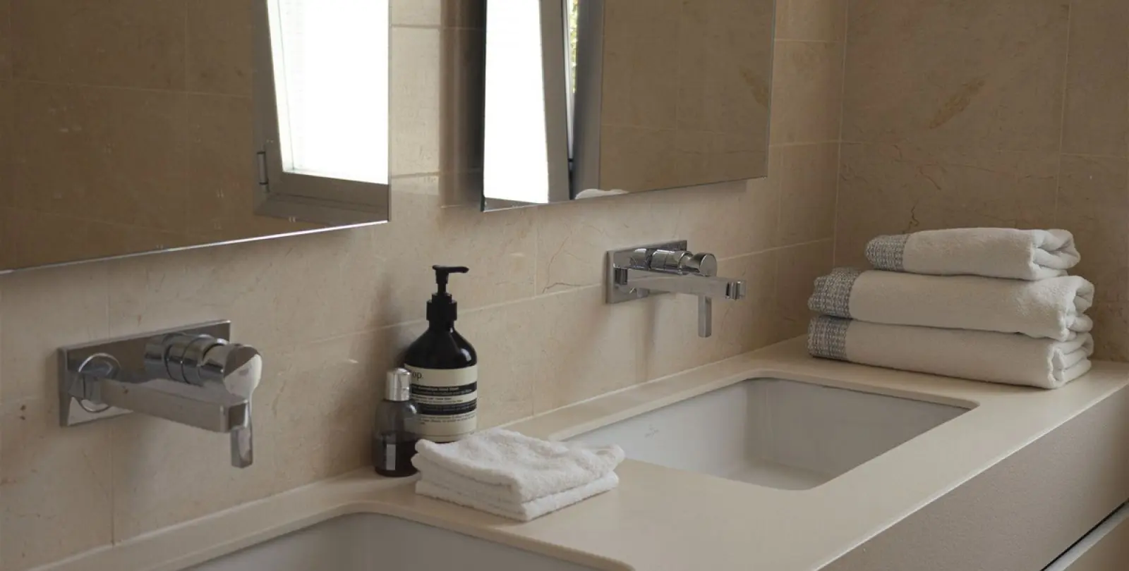 Short-term rent of detached villa in Río Real 7