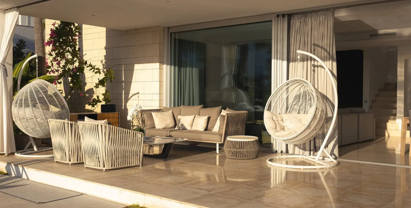 Short-term rent of detached villa in Río Real 10
