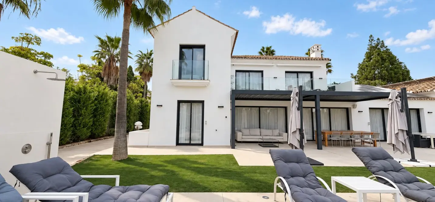 Venta de villa independiente en Guadalmina Baja 4