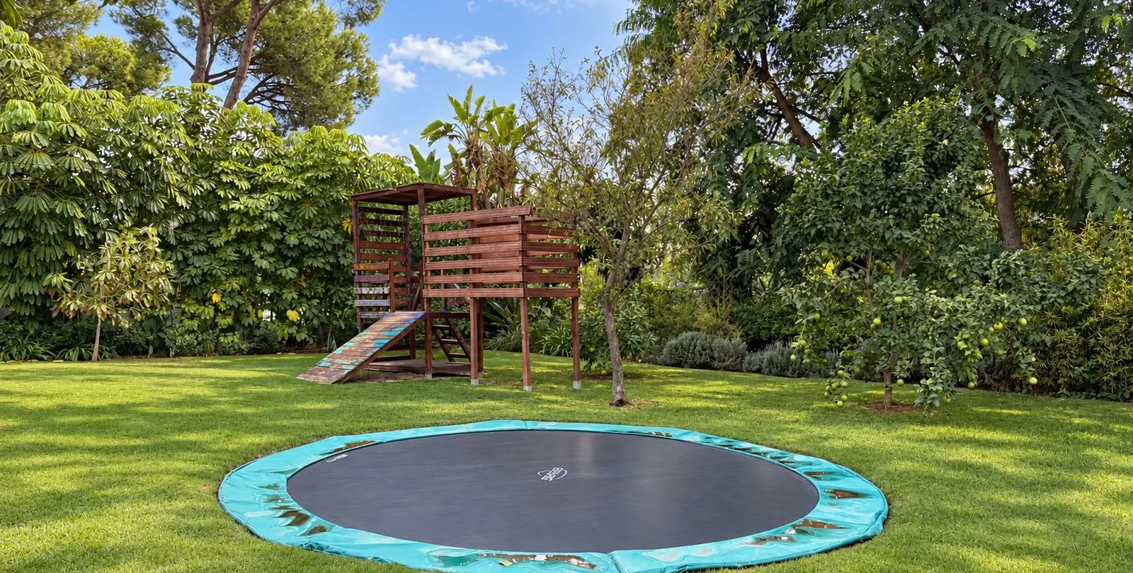 Venta de villa independiente en Guadalmina Baja 13