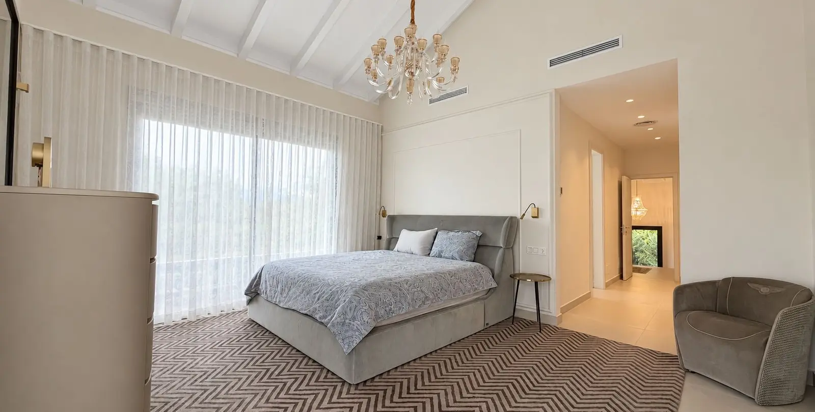 Venta de villa independiente en Guadalmina Baja 15