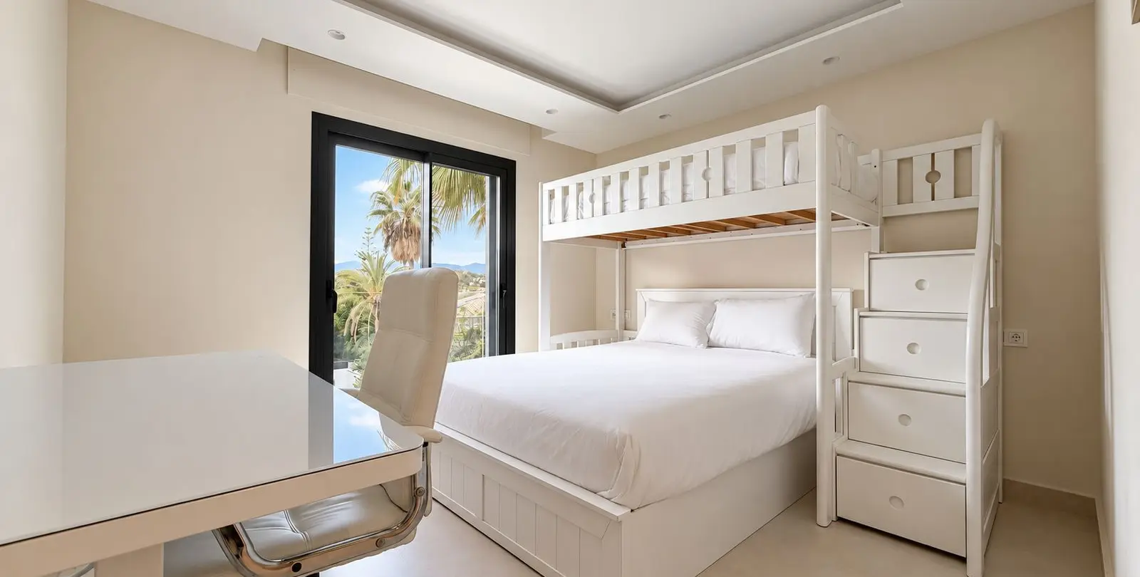 Venta de villa independiente en Guadalmina Baja 59