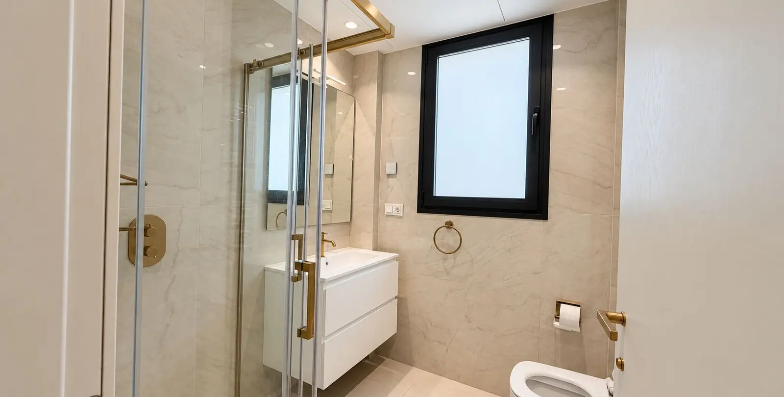 Venta de villa independiente en Guadalmina Baja 75