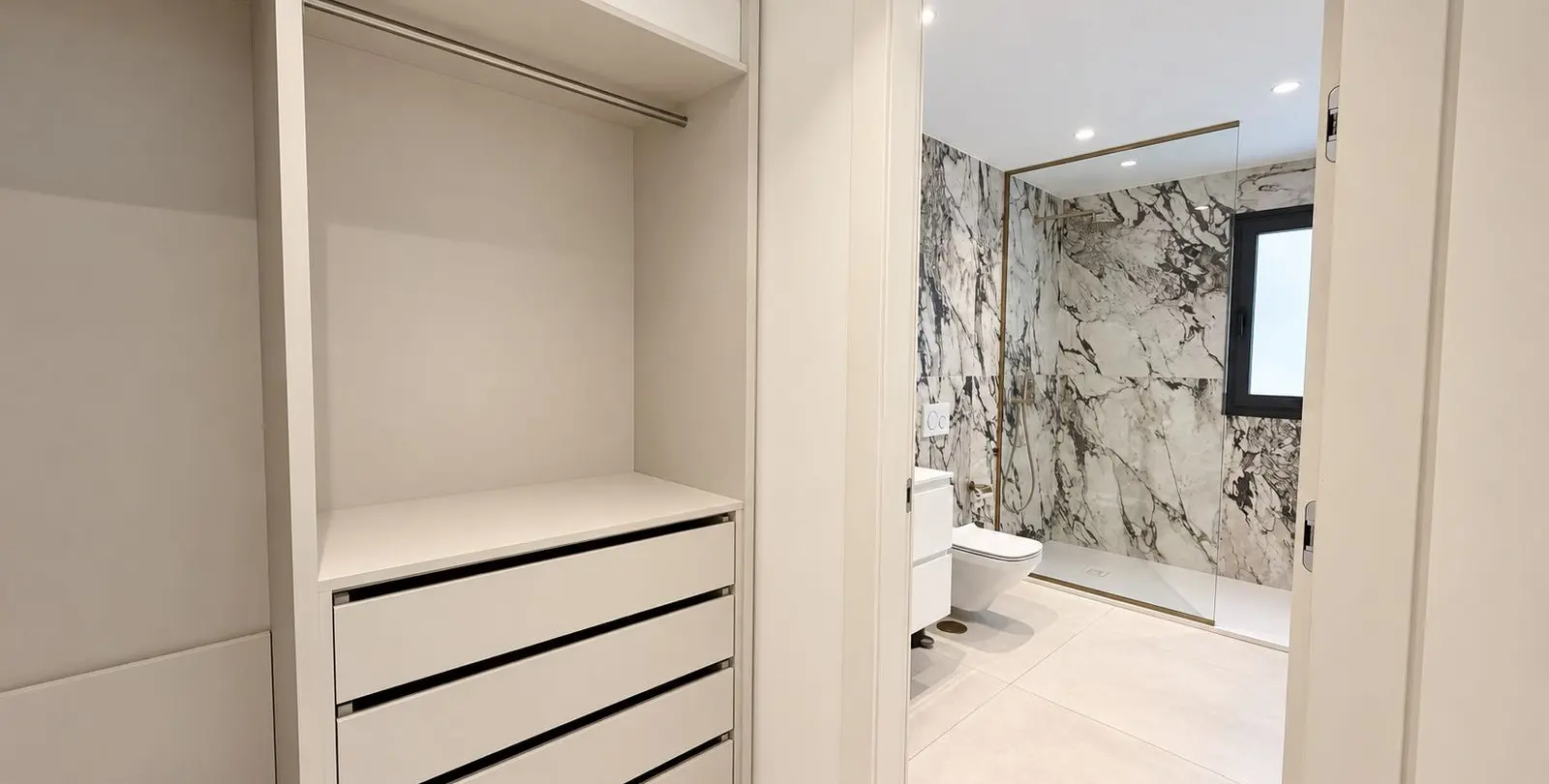 Venta de villa independiente en Guadalmina Baja 80