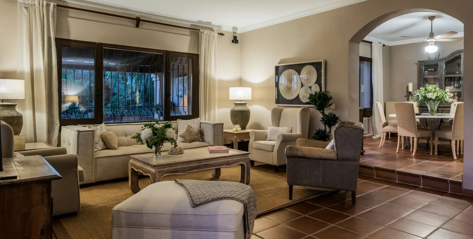 Venta de villa independiente en Los Monteros 9
