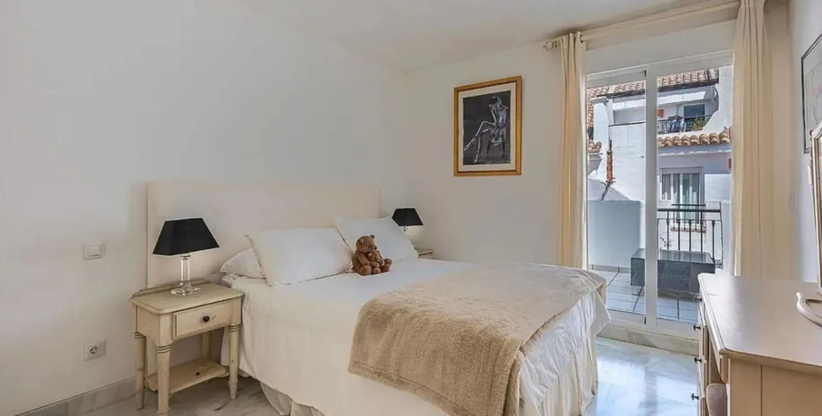 Long-term rent of townhouse in Nueva Andalucía 8