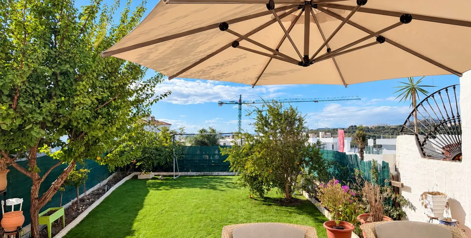 Venta de apartamento en planta baja en Casares 2