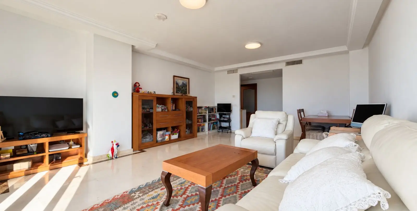 Venta de apartamento en planta baja en Casares 8