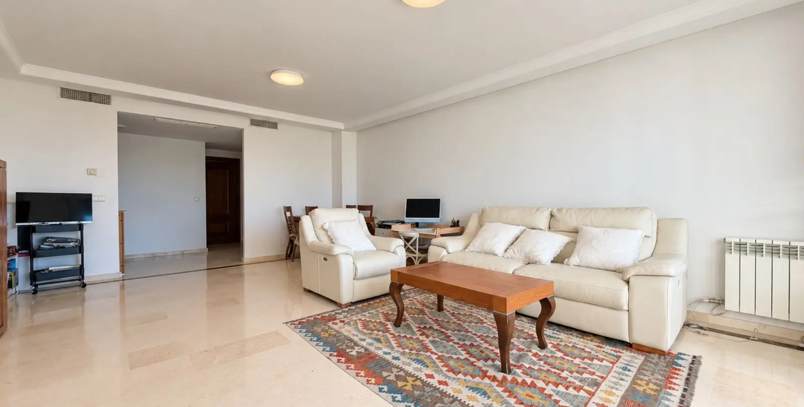 Venta de apartamento en planta baja en Casares 9