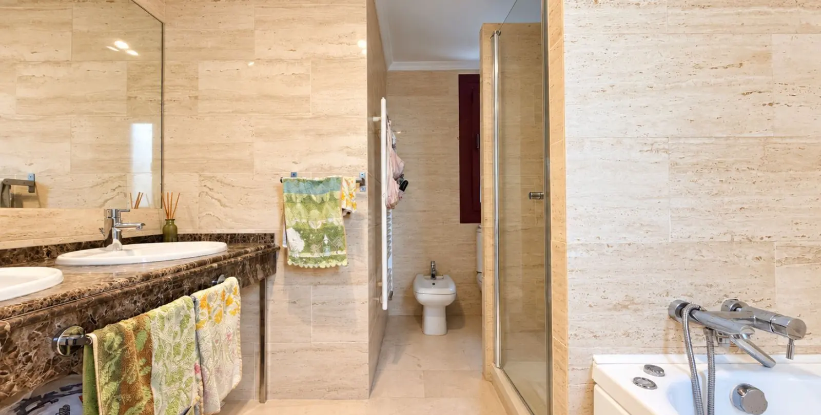 Venta de apartamento en planta baja en Casares 18